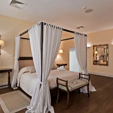 Heritage Martinis Marchi Maslinica