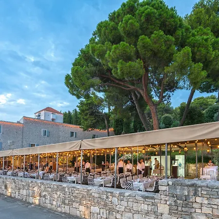 Hotel Heritage Martinis Marchi Maslinica