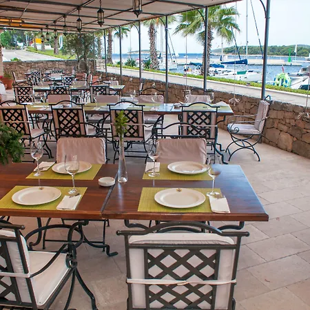 Heritage Martinis Marchi Hotel