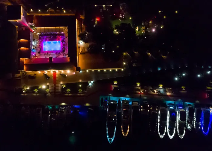 Hotel Heritage Martinis Marchi