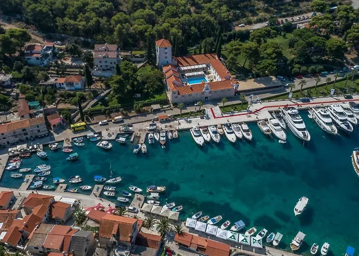 Hotel Heritage Martinis Marchi Maslinica